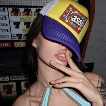 Kassi - Губы M&M’s