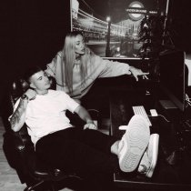 AVAYVA, Напиши первым - Чартовый рейс