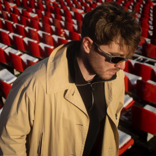 Dmktpr, Mesr - Пятна